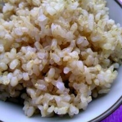 発芽した玄米はふくっら、もっちり炊けて、とっても美味しいですね！また作ります。ごちそうさまでした！